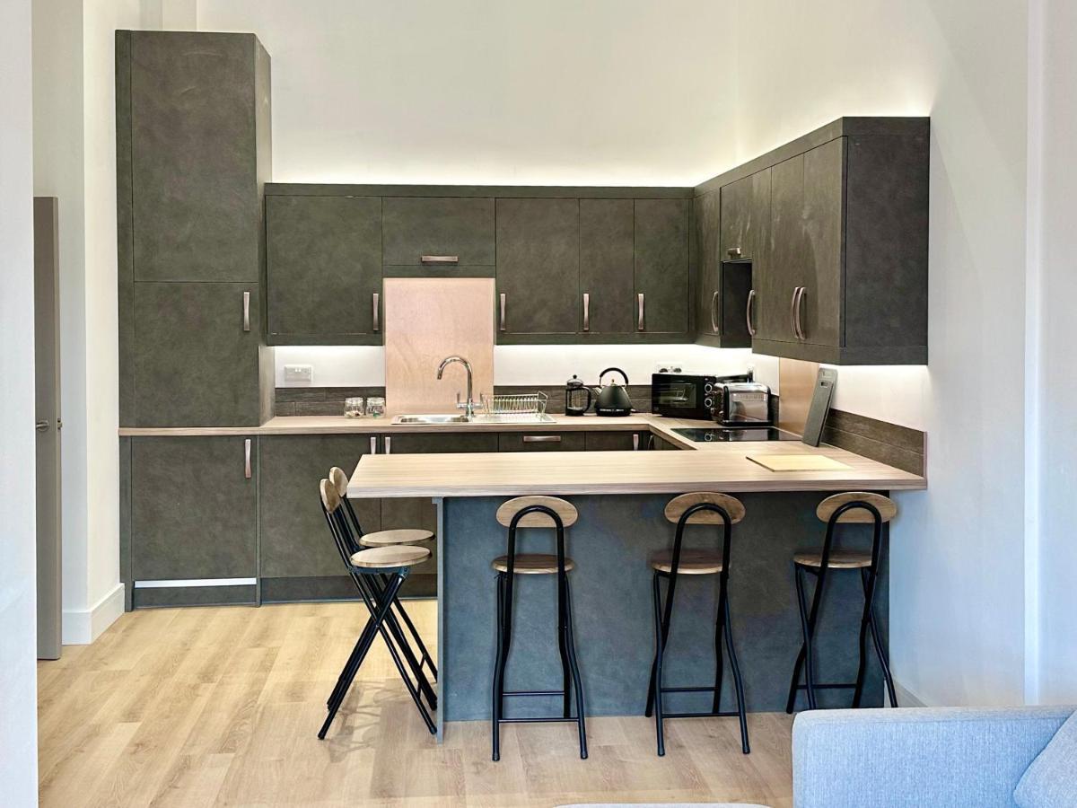 Fountain Apartment No 2 With Free Parking 요크 외부 사진